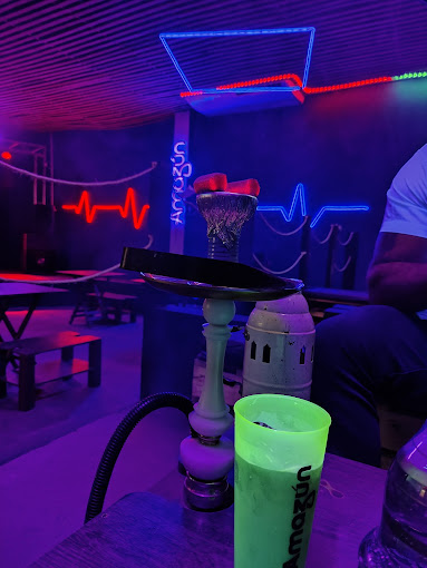 Dubai Pub